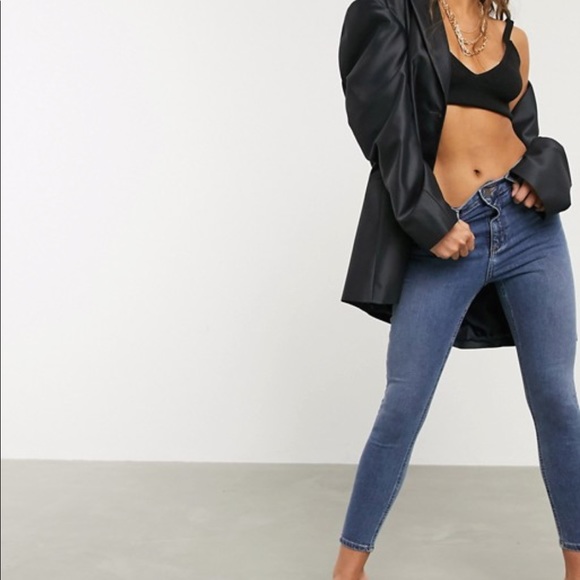 ASOS Petite Ridley High Waisted Jeans - Picture 4 of 7